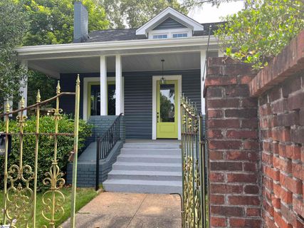 1305 Augusta Street