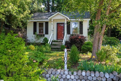 109 Lowndes Hill Road