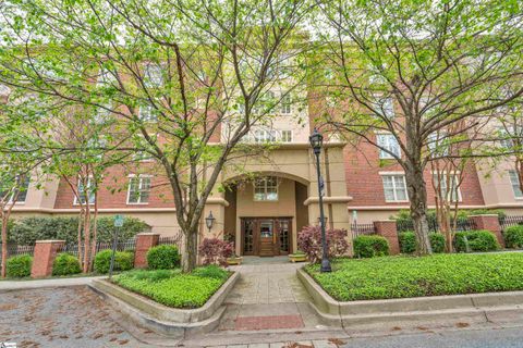 400 N Main Street Unit 203 sold home in 400 North Main, Greenville, SC