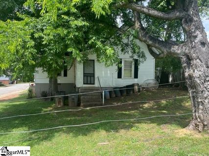 6 Cardwell Street