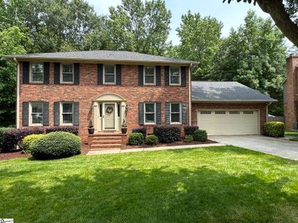 304 Hunting Hill Circle