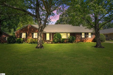 109 Lake Forest Drive sold home in Stone Lake Heights, Greenville, SC