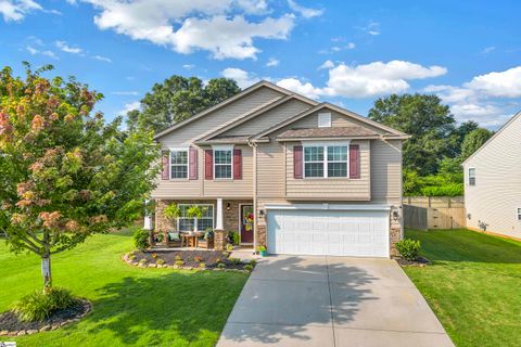 211 Harlequin Drive