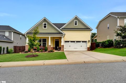 6 Glenview Park Place