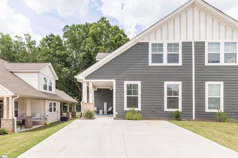 538 Twin Lake Road sold home in Twin Lake Cottages, Greenville, SC