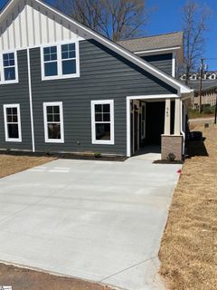 540 Twin Lake Road sold home in Twin Lake Cottages, Greenville, SC