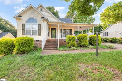 258 Autumn Gold Drive sold home in Spring Hill, Boiling Springs, SC