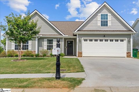 225 Catterick Way