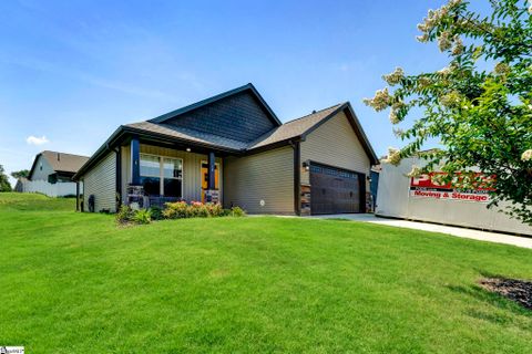 18 Forest Ridge Way