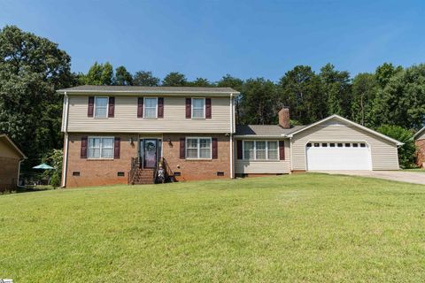 4632 Schirra Court