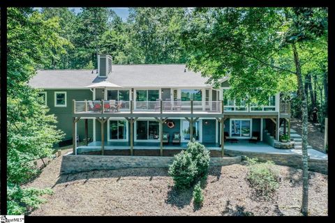 8 High Water Court