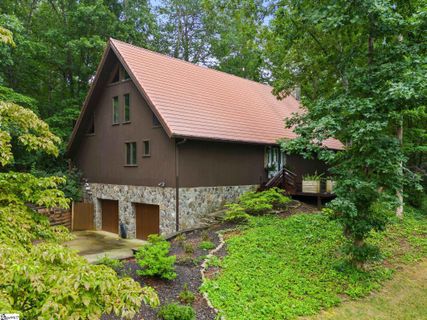 207 Sassafras Drive