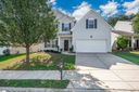 128 Portland Falls Drive sold home in Simpsonville, SC