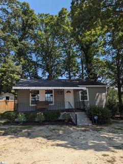 596 Davis Road sold home in Oakvale Terrace, Piedmont, SC