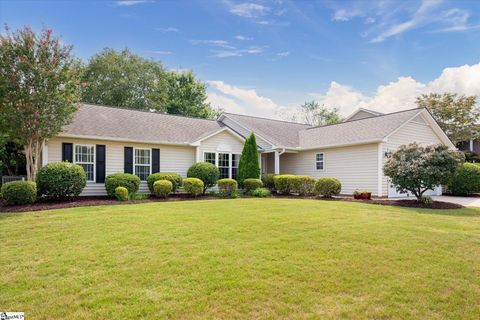 6 Rainstone Drive