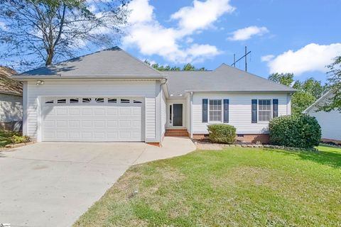 207 Flannery Court