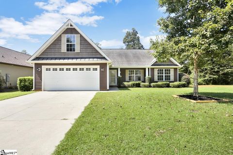 216 Finley Hill Court sold home in Enoree Point, Simpsonville, SC