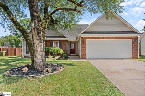752 Running Creek Lane sold home in Willow Brook, Boiling Springs, SC