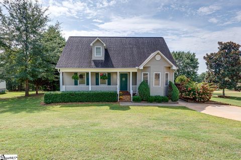 100 Hallmark Lane sold home in Hallmark, Easley, SC