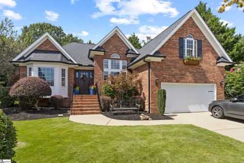 6 Pepperbush Court