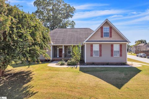 108 Wallhaven Drive sold home in Woodlands At Walnut Cove, Greer, SC