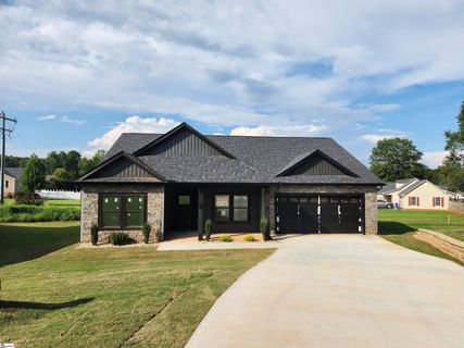 113 Teakwood Court sold home in Forest Springs, Boiling Springs, SC