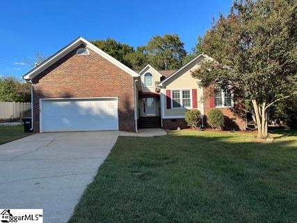 10 Landridge Court sold home in Lennox Lake, Simpsonville, SC