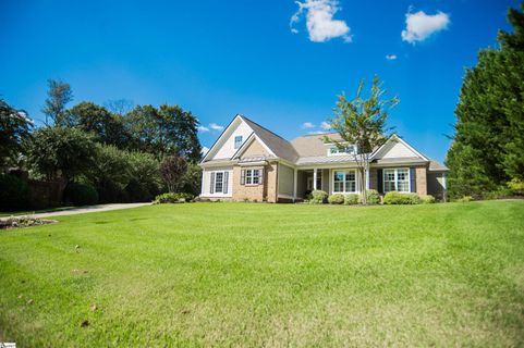 101 Huntcliff Drive sold home in Linkside II, Taylors, SC