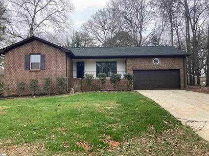 27 Country Club Drive