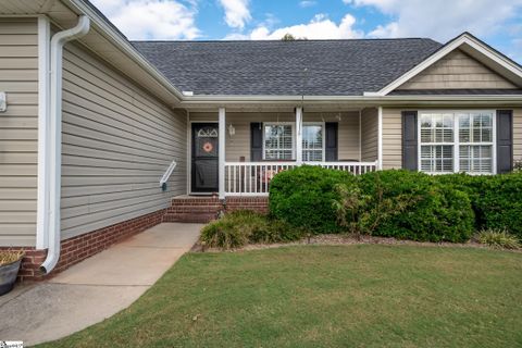 140 Brooke Lee Circle