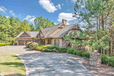108 Golden Bear Drive