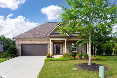 60 Layken Lane sold home in Villas At Carriage Hills, Simpsonville, SC