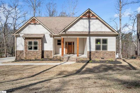 117 Circle Drive