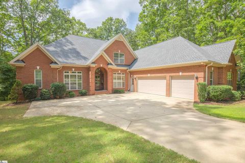 229 Yorkswell Lane sold home in Braemor, Greenville, SC