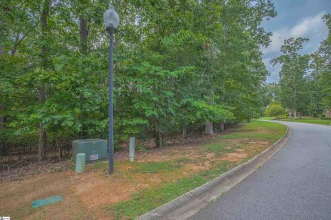 233 Yorkswell Lane sold home in Braemor, Greenville, SC