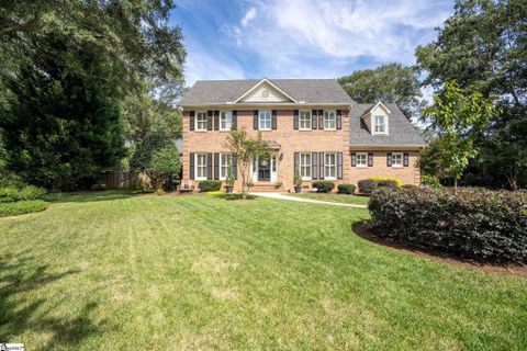 112 River Point Court