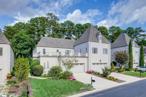88 Castellan Drive