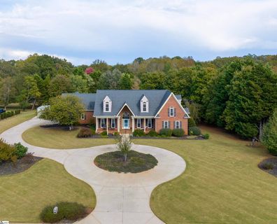 106 Wren Crossing Lane