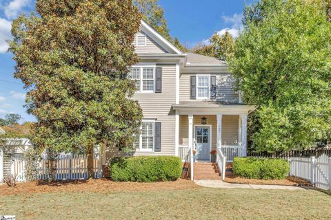 107 Long Hill Street