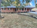 317 Arrowhead Circle sold home in Spartanburg, SC