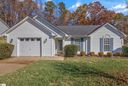 212 Stonington Way sold home in Taylors, SC