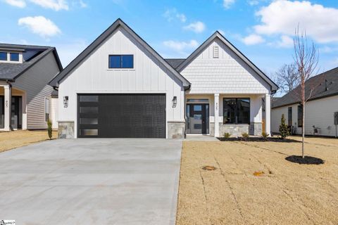 405 Coltop Court sold home in Pinecreek Cottages, Simpsonville, SC