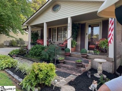 205 Ivy Drive sold home in Greenbrier, Simpsonville, SC