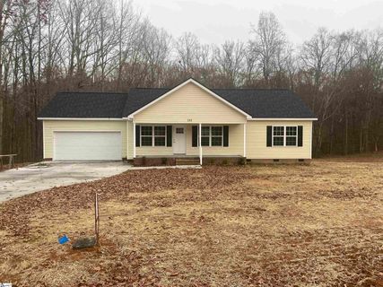132 Laura Jane Lane sold home in Blake Heights, Gray Court, SC
