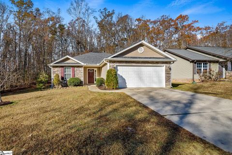 131 Duraleigh Road sold home in Vandiver Commons, Anderson, SC