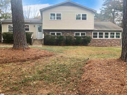 418 Sellwood Circle