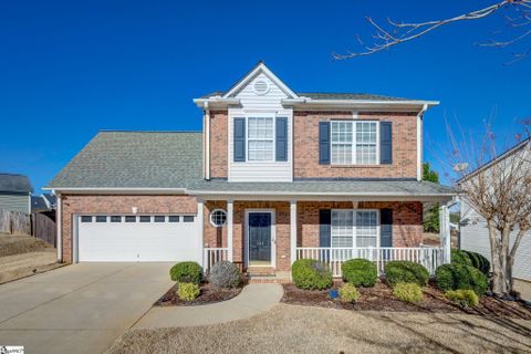 103 Rolling Oak Drive
