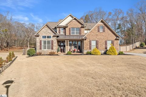 12 Vineyard Way
