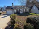 101 Clear Lake Drive sold home in Simpsonville, SC