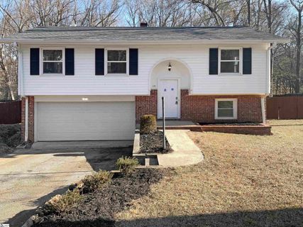 114 Woodridge Circle sold home in Windsor Park, Greenville, SC